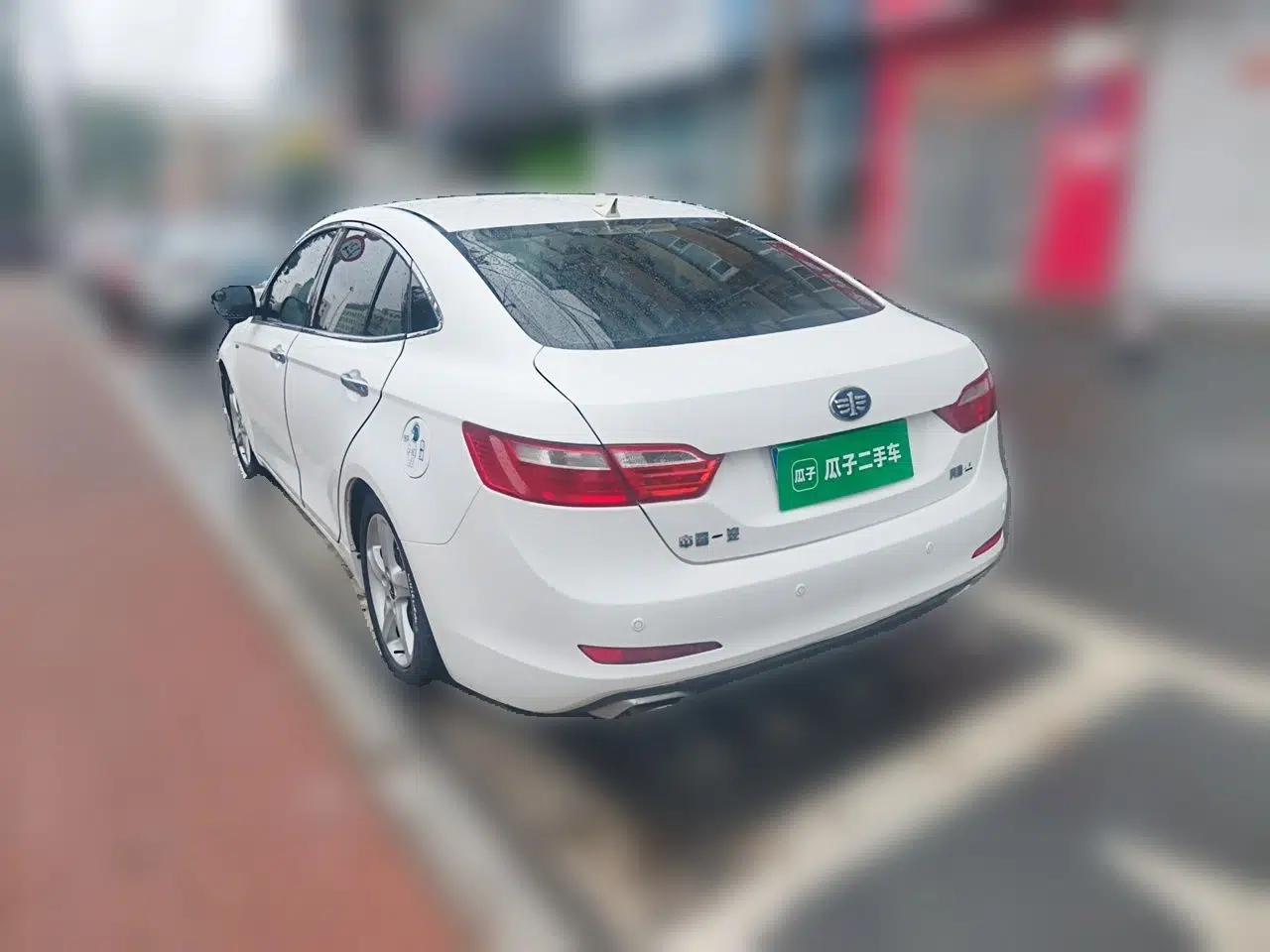 Bestune B70 2014 2.0L automatic luxury version — миниатюра 4