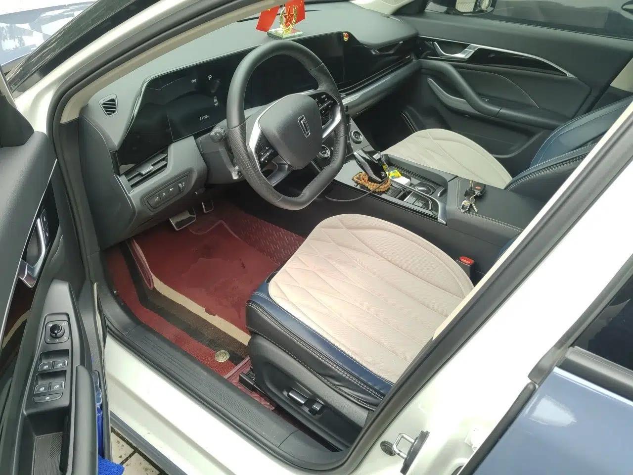 Bestune B70 2022 Third Generation 1.5T Automatic Enjoyment Version — миниатюра 17