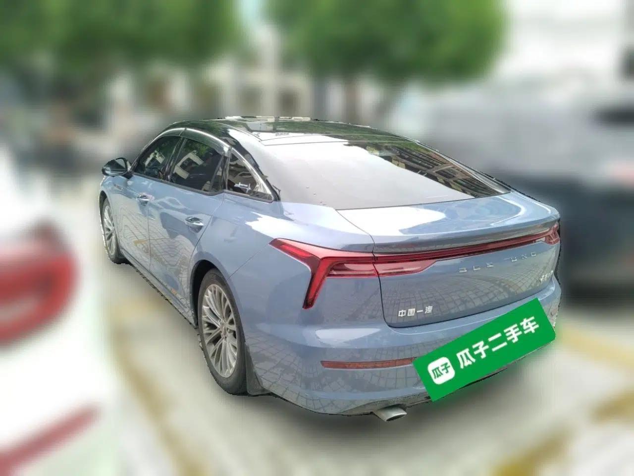 Bestune B70 2022 Third Generation 1.5T Automatic Enjoyment Version — миниатюра 4