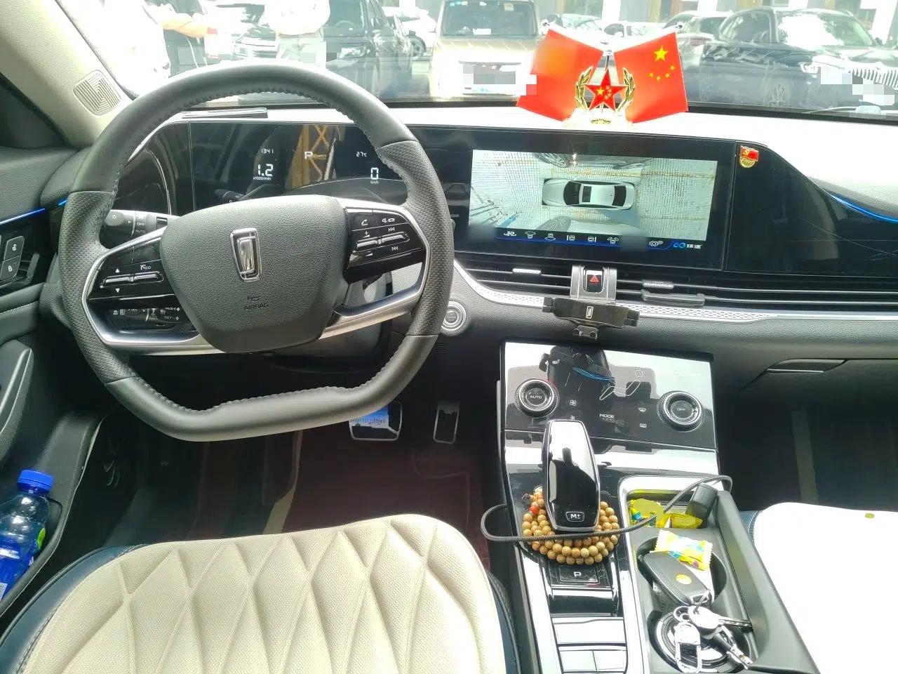 Bestune B70 2022 Third Generation 1.5T Automatic Enjoyment Version — миниатюра 10