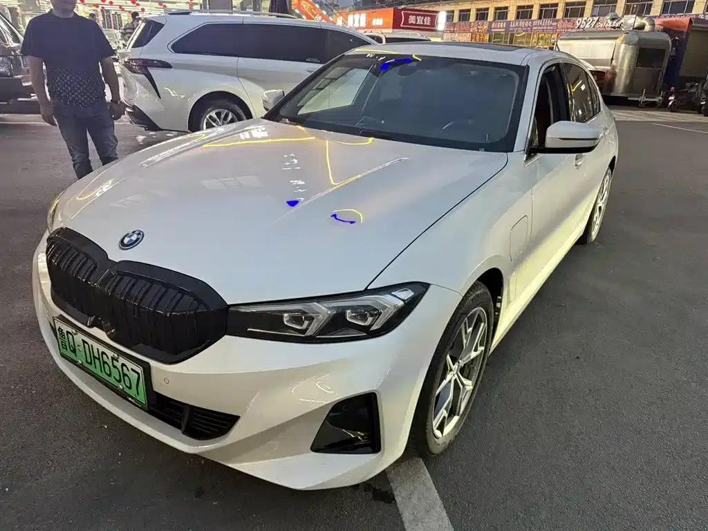 BMW i3 2025 eDrive 35 L — миниатюра 2