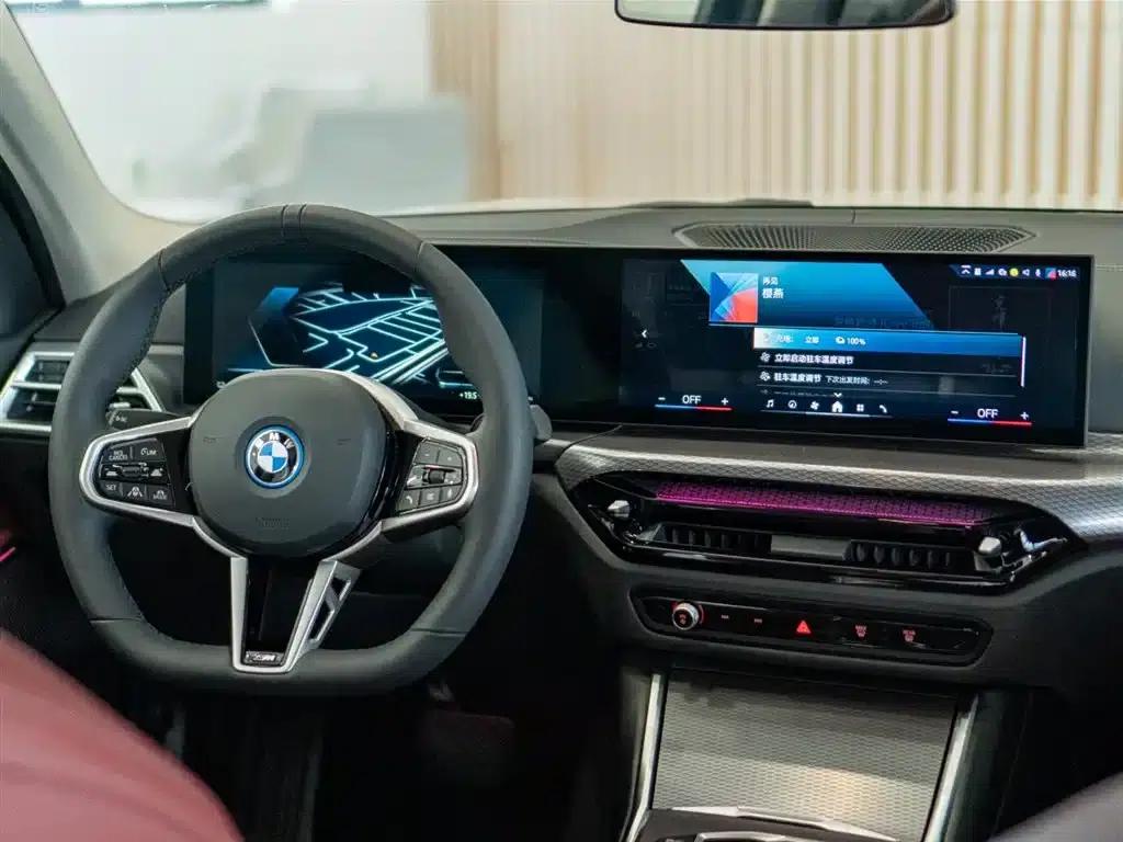 BMW i3 2025 eDrive 40 L Shadow Edition — миниатюра 18