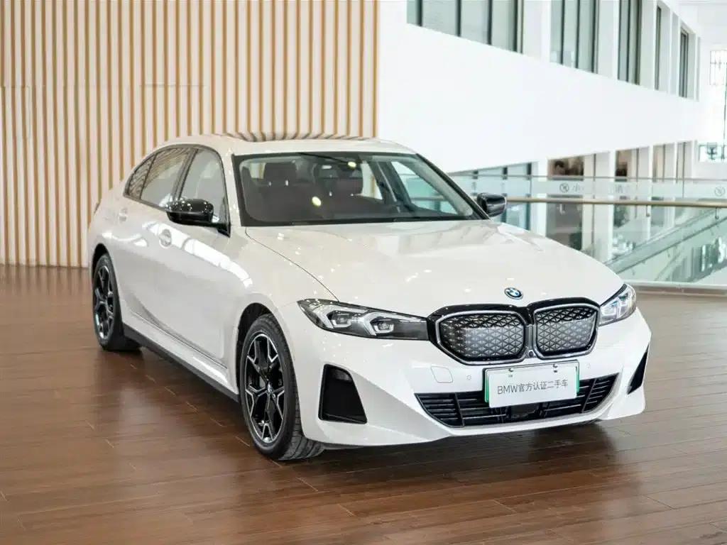 BMW i3 2025 eDrive 40 L Shadow Edition — миниатюра 4