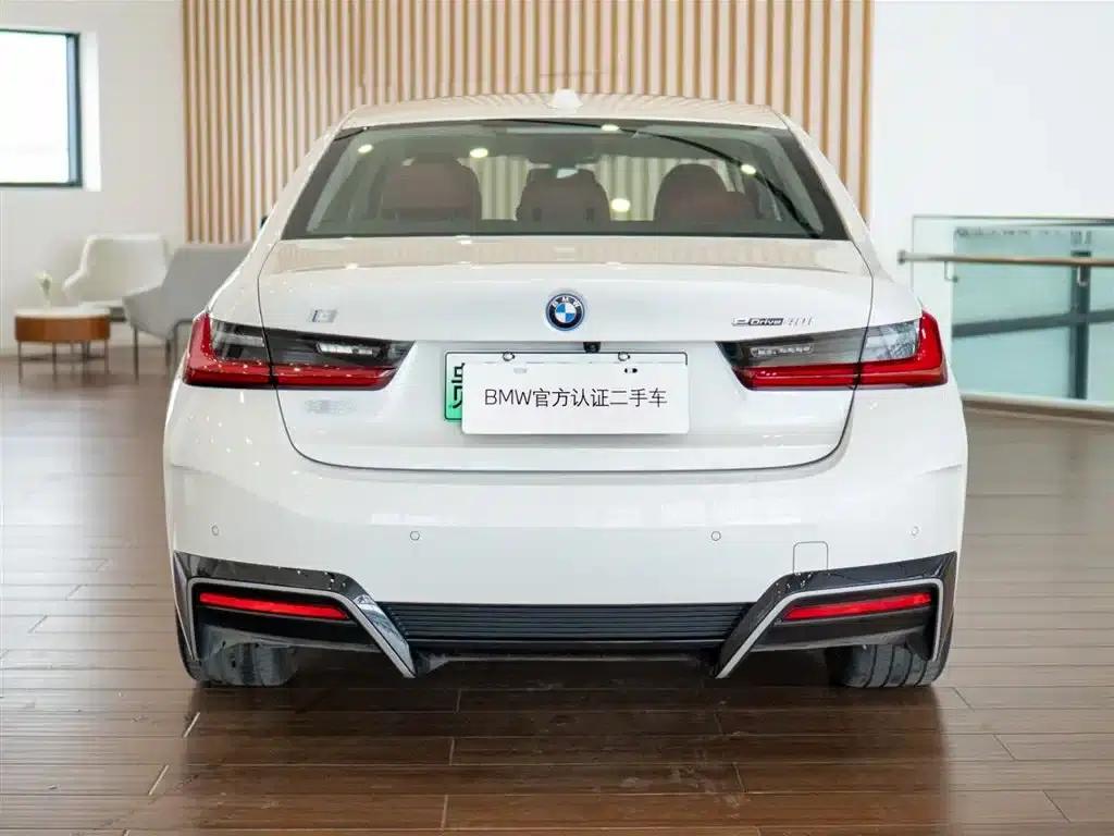BMW i3 2025 eDrive 40 L Shadow Edition — миниатюра 7