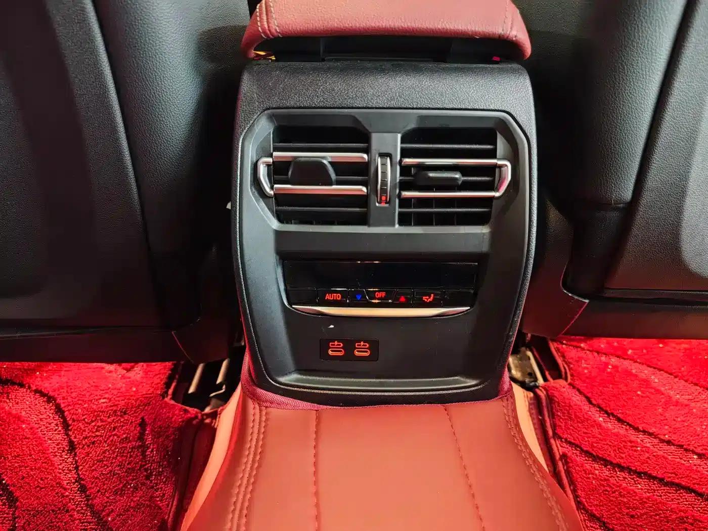 BMW i3 2022 eDrive 35L — миниатюра 13