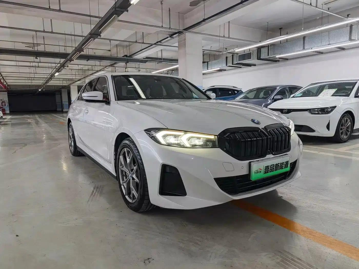 BMW i3 2022 eDrive 35L — миниатюра 3