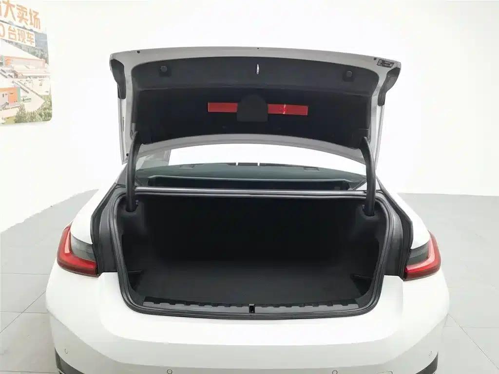 BMW i3 2024 eDrive 35L — миниатюра 16