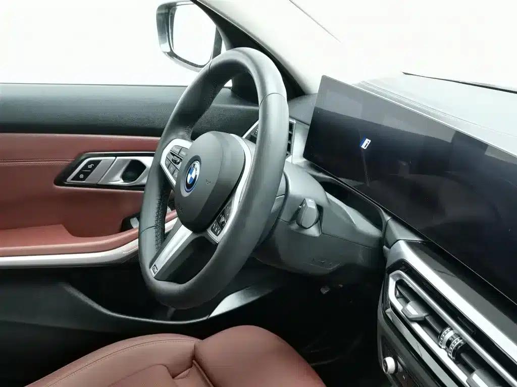 BMW i3 2024 eDrive 35L — миниатюра 22