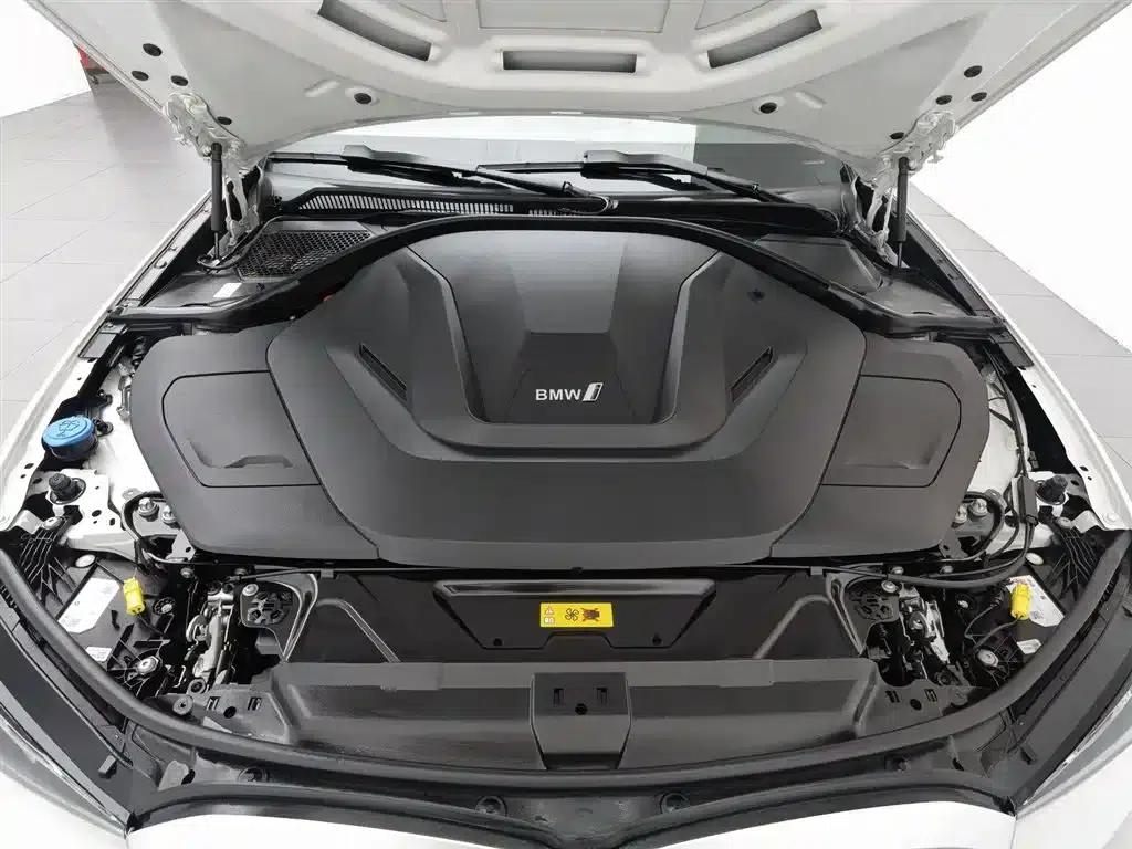 BMW i3 2024 eDrive 35L — миниатюра 6
