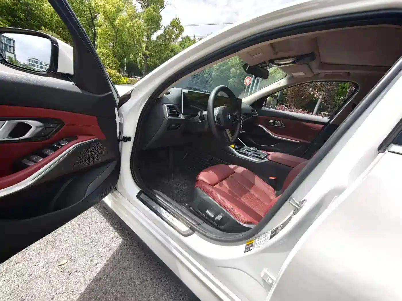 BMW i3 2022 eDrive 35L — миниатюра 4