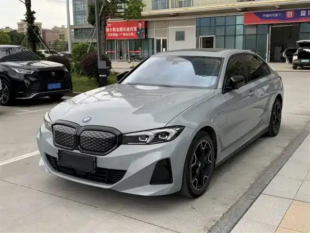 BMW i3 2025 eDrive 40 L Shadow Edition