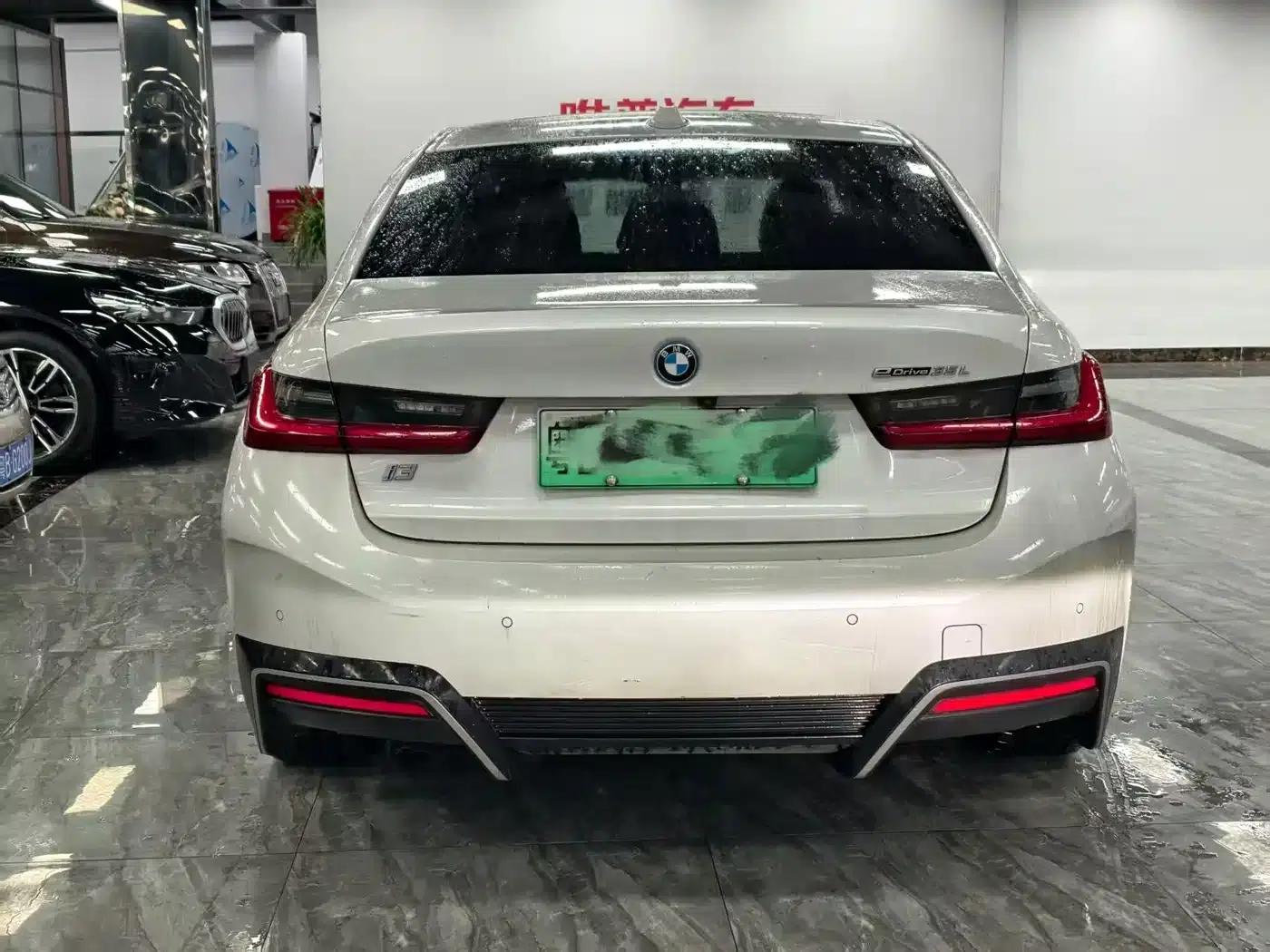 BMW i3 2022 eDrive 35L — миниатюра 9
