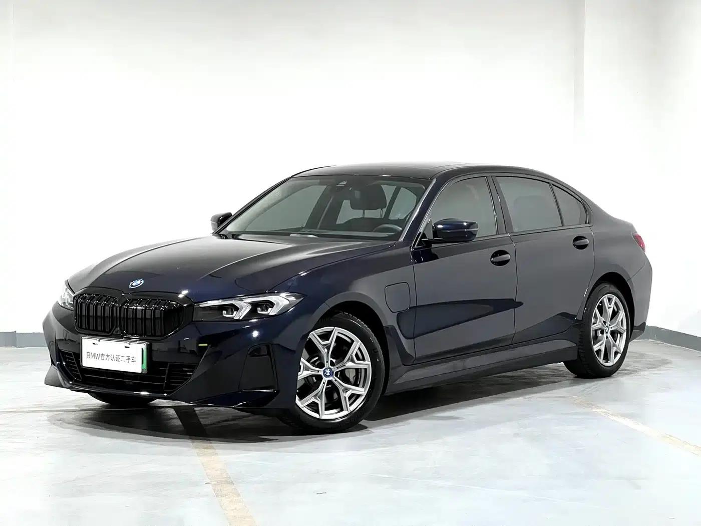 BMW i3 2022 eDrive 35L — миниатюра 2