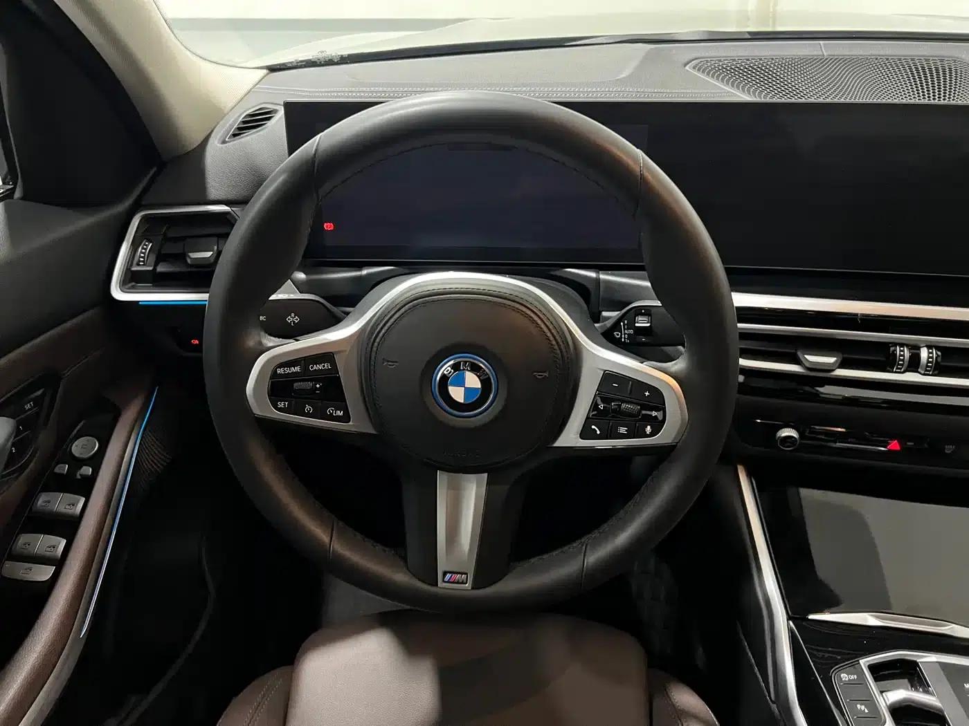 BMW i3 2022 eDrive 35L — миниатюра 13