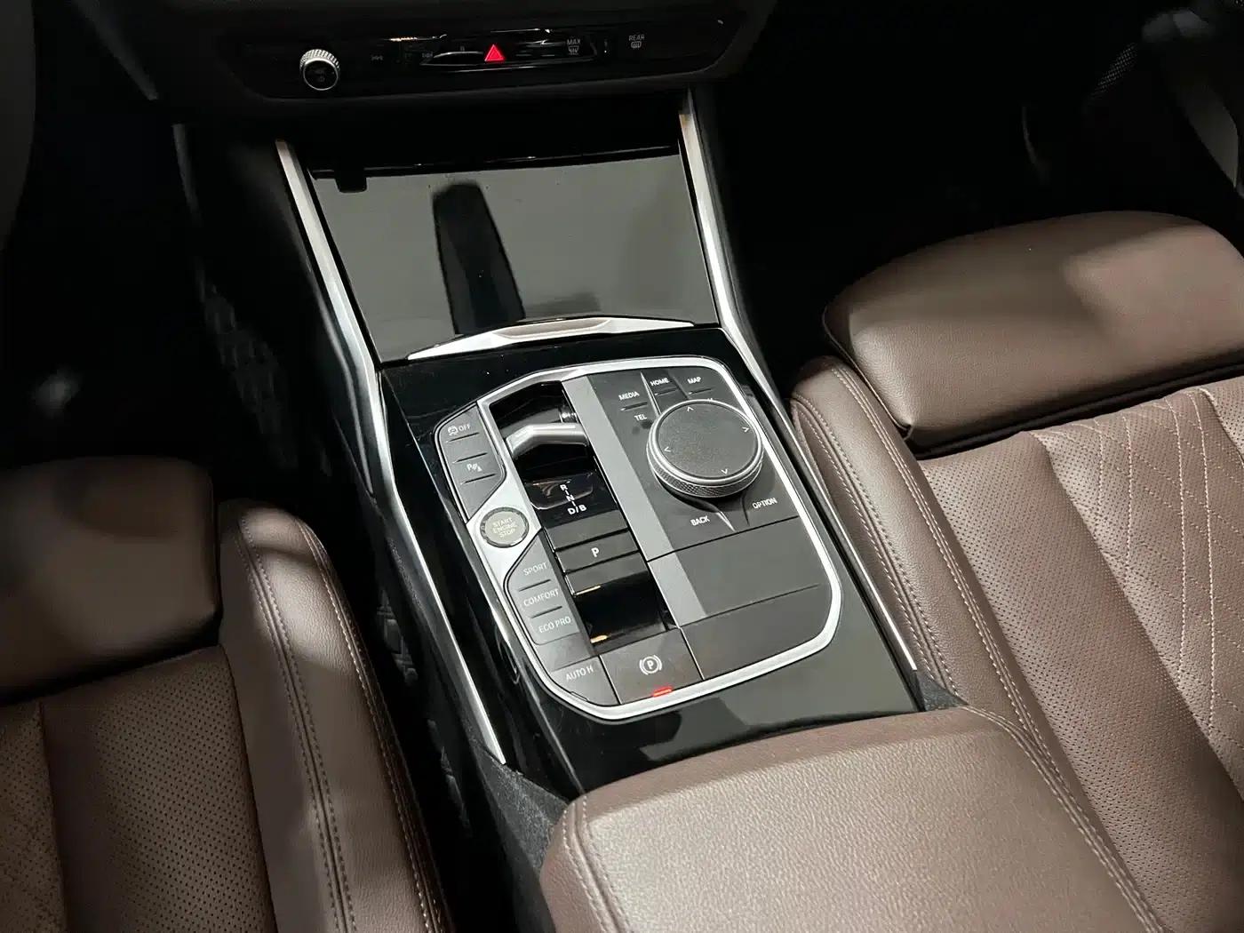 BMW i3 2022 eDrive 35L — миниатюра 14