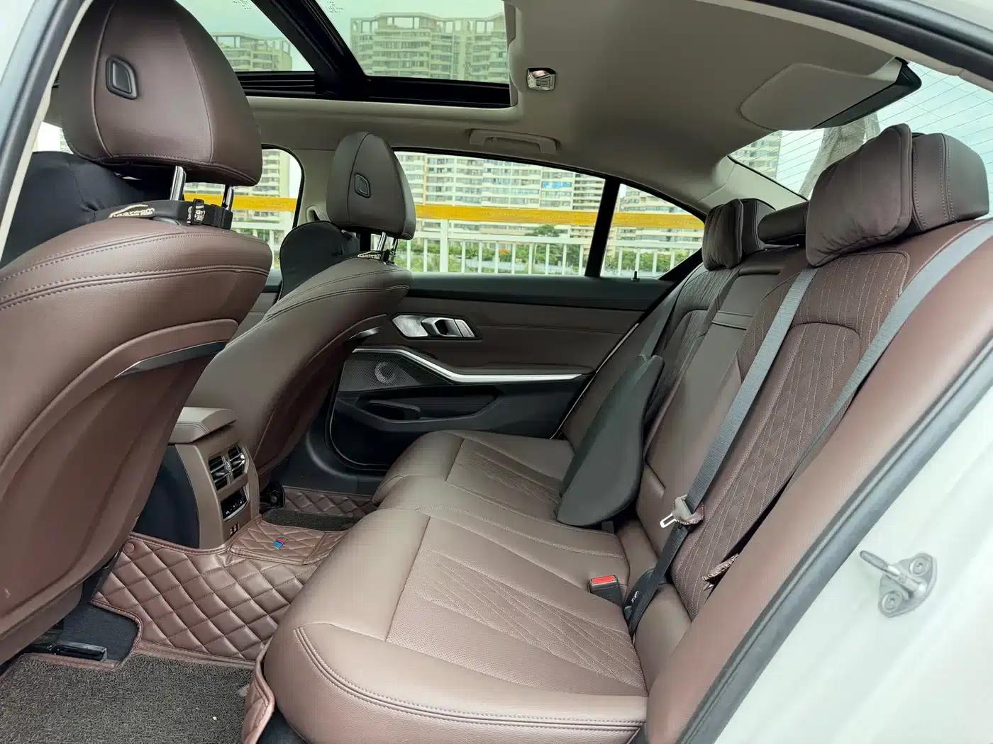 BMW i3 2022 eDrive 35L — миниатюра 4