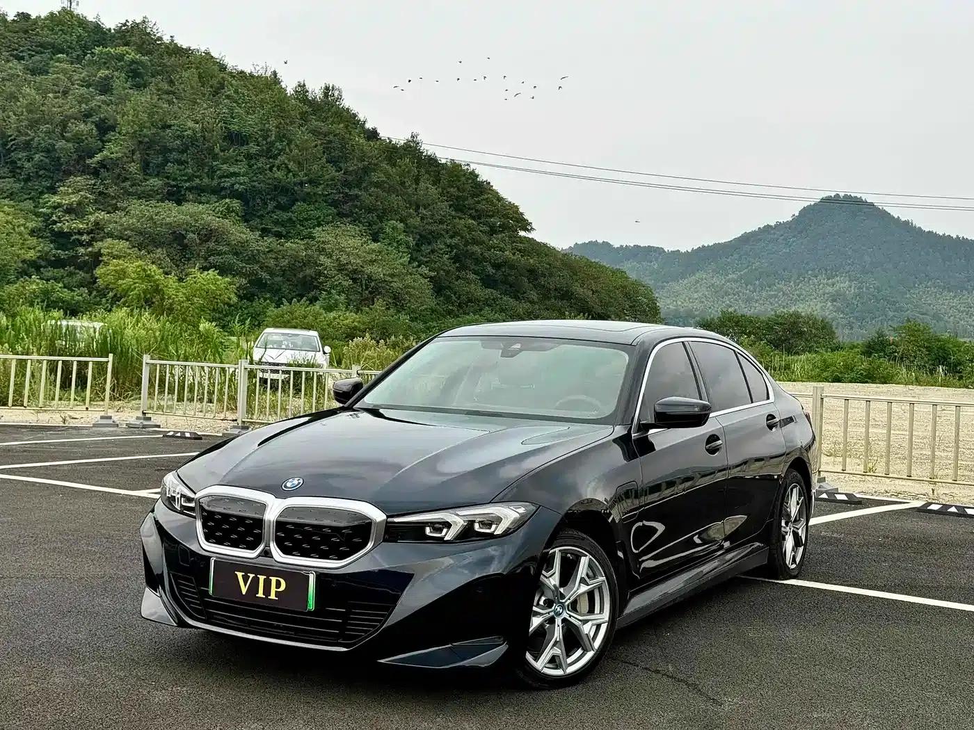 BMW i3 2024 eDrive 35L — миниатюра 1