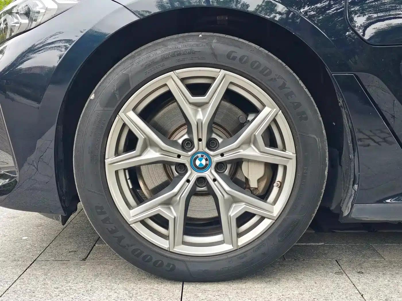 BMW i3 2024 eDrive 35L — миниатюра 6