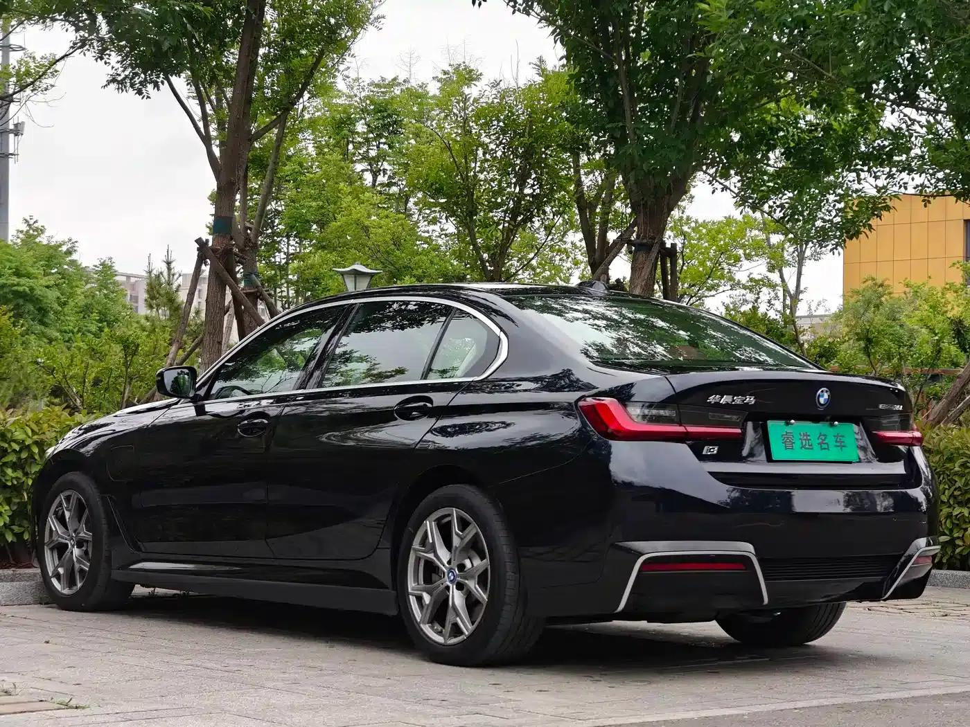 BMW i3 2024 eDrive 35L — миниатюра 10