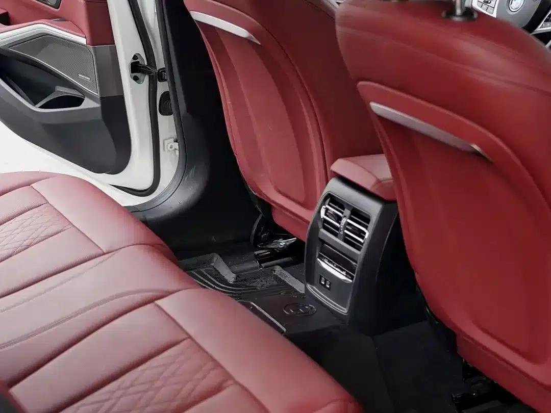 BMW i3 2024 eDrive 40 L Shadow Sport Package — миниатюра 15