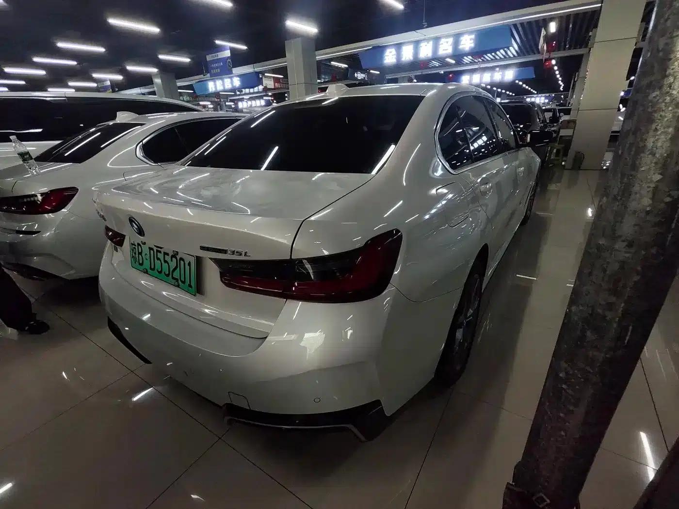 BMW i3 2022 eDrive 35L — миниатюра 10