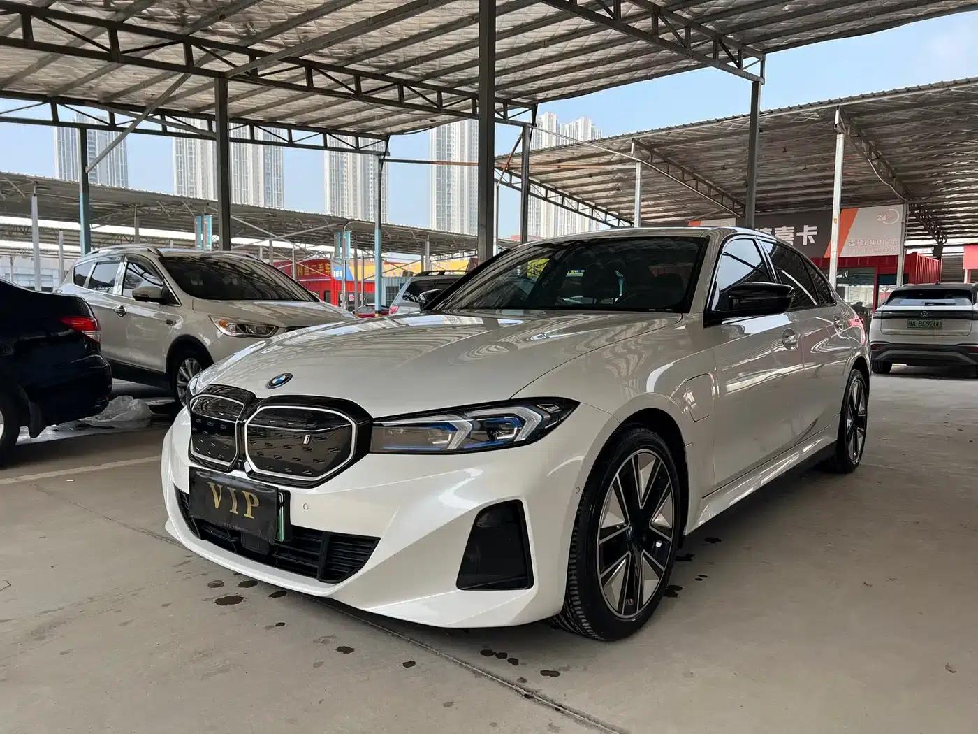 BMW i3 2024 eDrive 40 L Shadow Sport Package — миниатюра 1