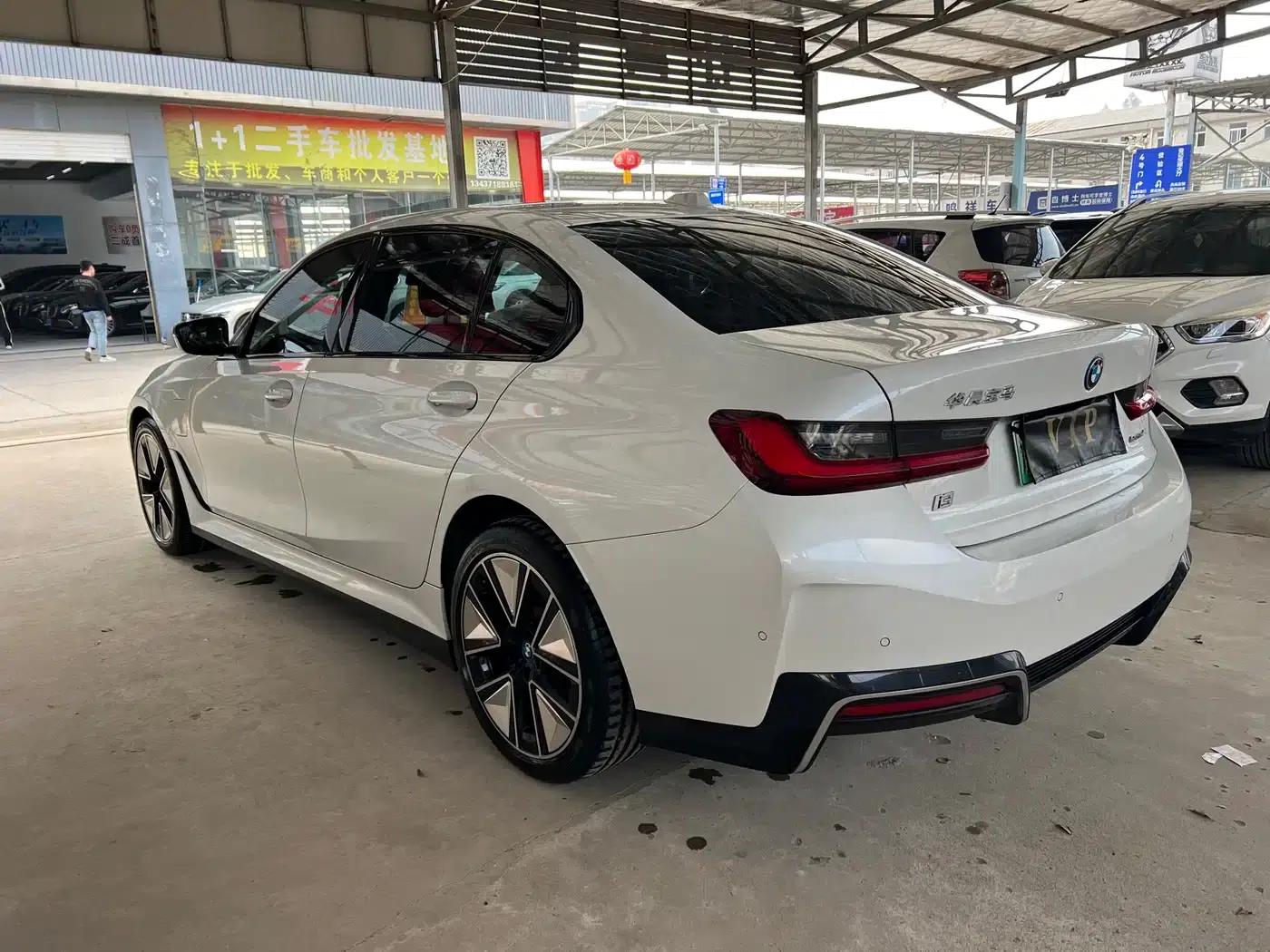 BMW i3 2024 eDrive 40 L Shadow Sport Package — миниатюра 13