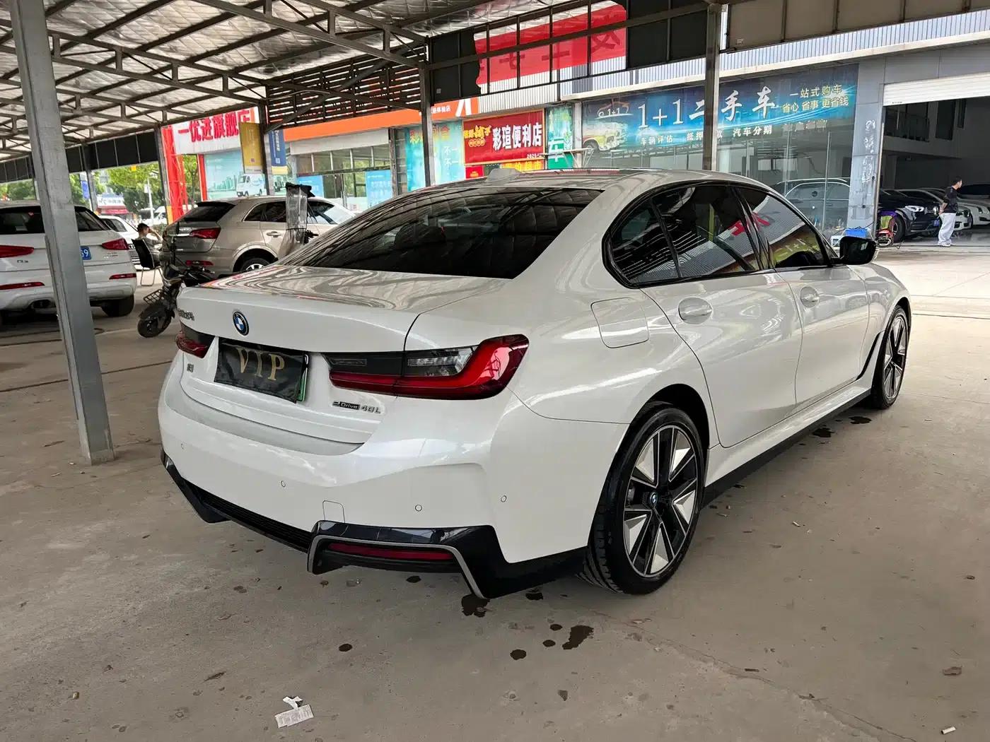 BMW i3 2024 eDrive 40 L Shadow Sport Package — миниатюра 15