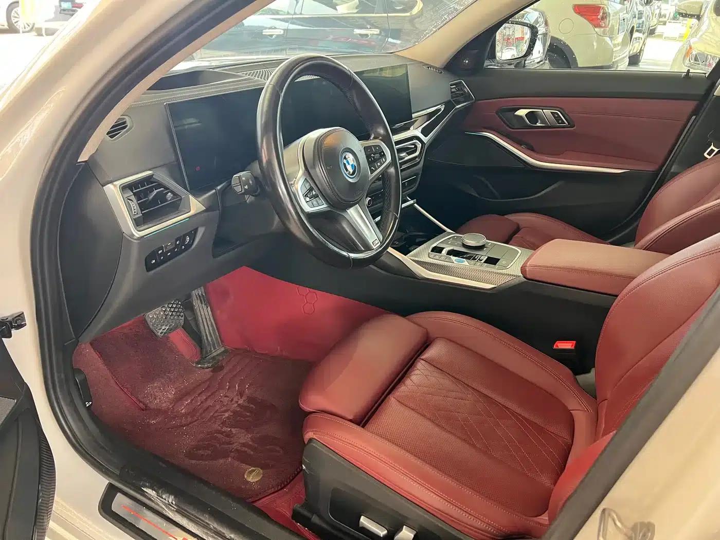 BMW i3 2024 eDrive 40 L Shadow Sport Package — миниатюра 4