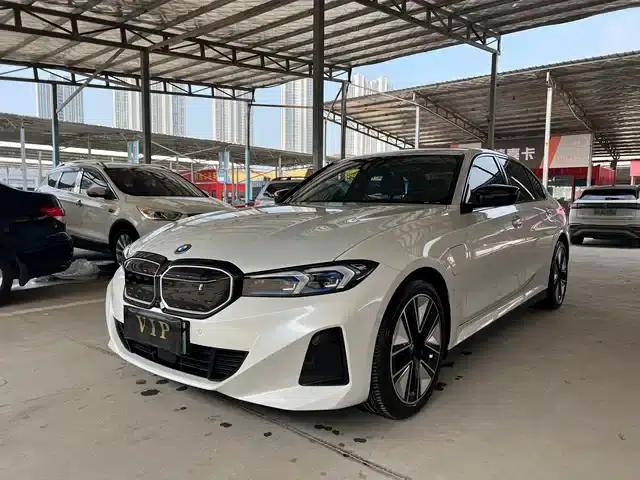 BMW i3 2024 eDrive 40 L Shadow Sport Package