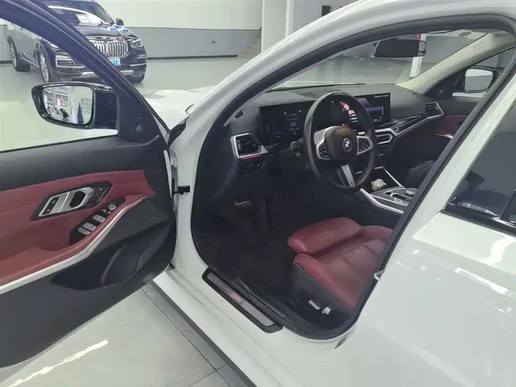 BMW i3 2023 eDrive 40 L Shadow Edition — миниатюра 16