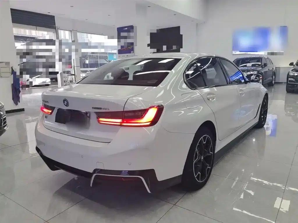 BMW i3 2023 eDrive 40 L Shadow Edition — миниатюра 7