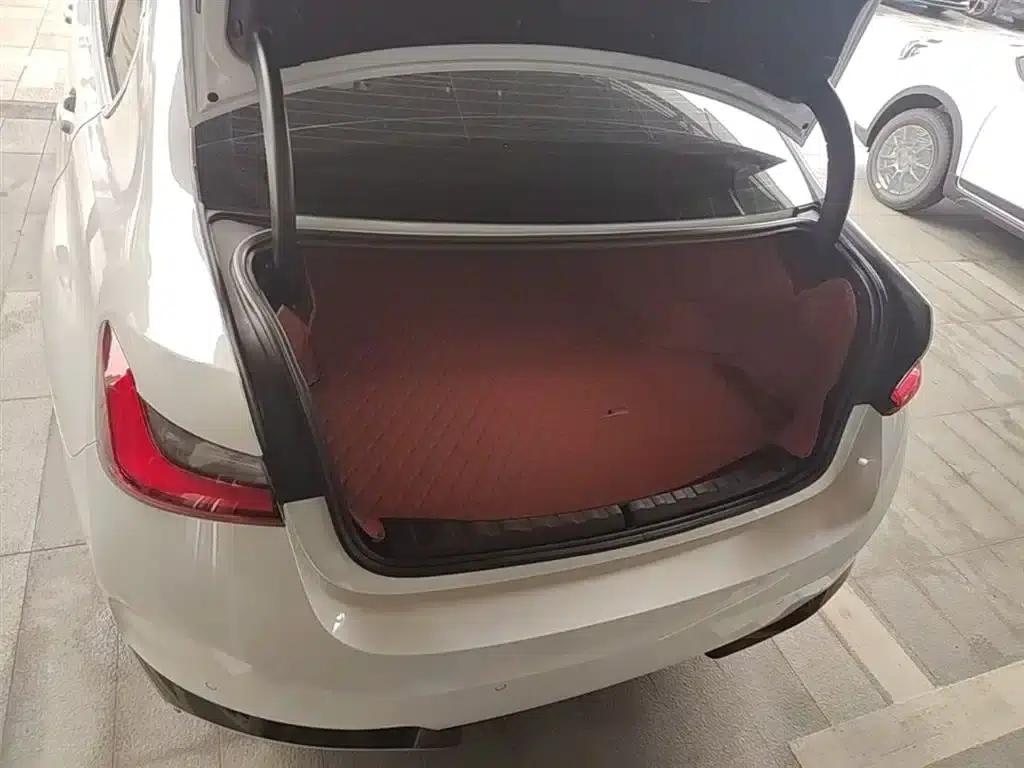 BMW i3 2024 eDrive 35L — миниатюра 19