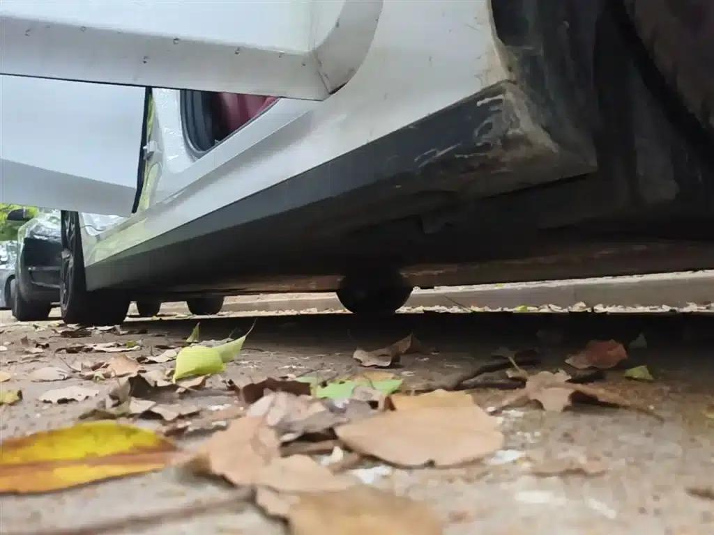 BMW i3 2023 eDrive 40 L Shadow Edition — миниатюра 21