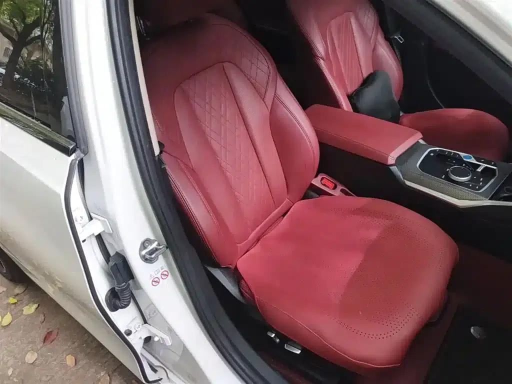 BMW i3 2023 eDrive 40 L Shadow Edition — миниатюра 25