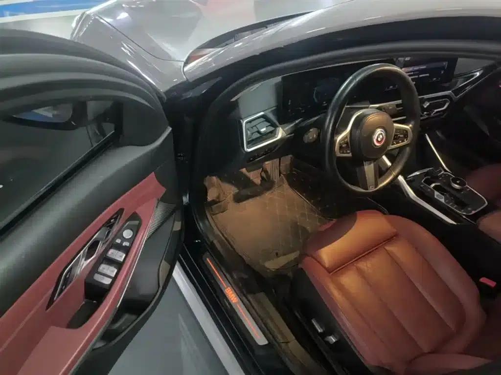 BMW i3 2022 eDrive 35L — миниатюра 16