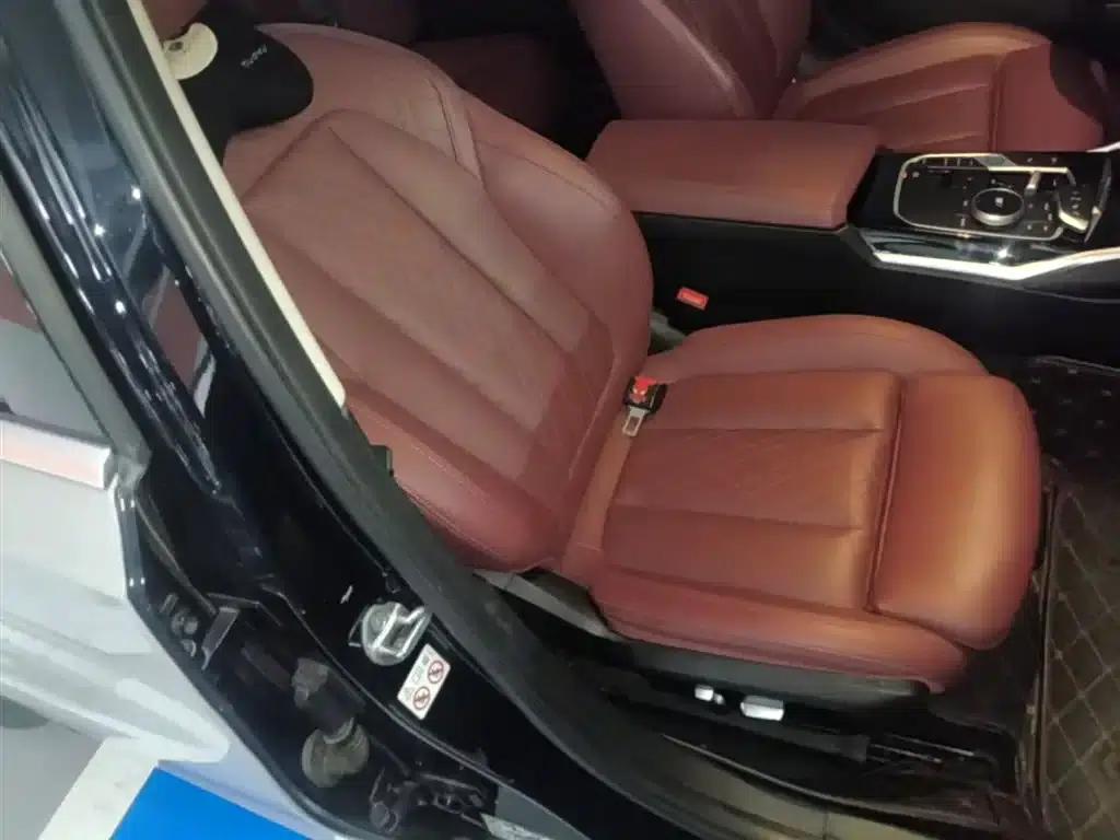 BMW i3 2022 eDrive 35L — миниатюра 25