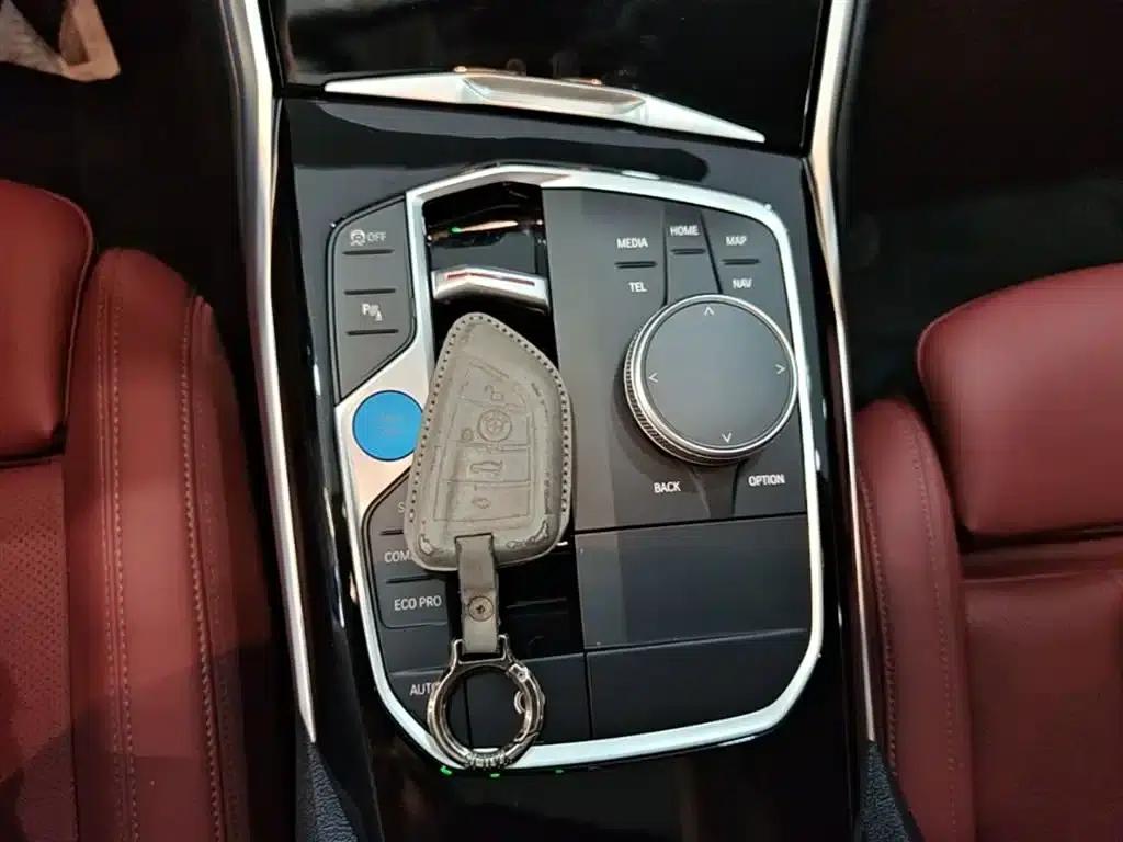 BMW i3 2024 eDrive 35L — миниатюра 14