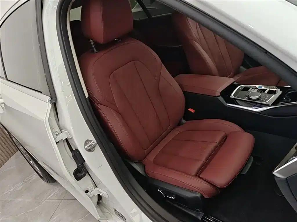BMW i3 2024 eDrive 35L — миниатюра 25
