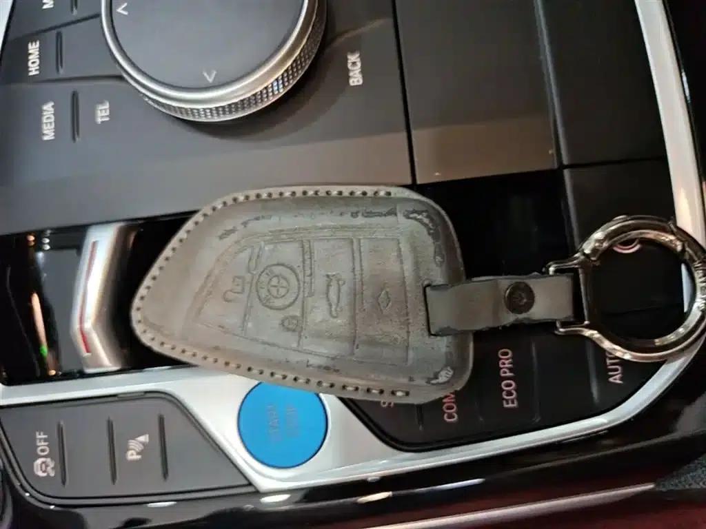 BMW i3 2024 eDrive 35L — миниатюра 9