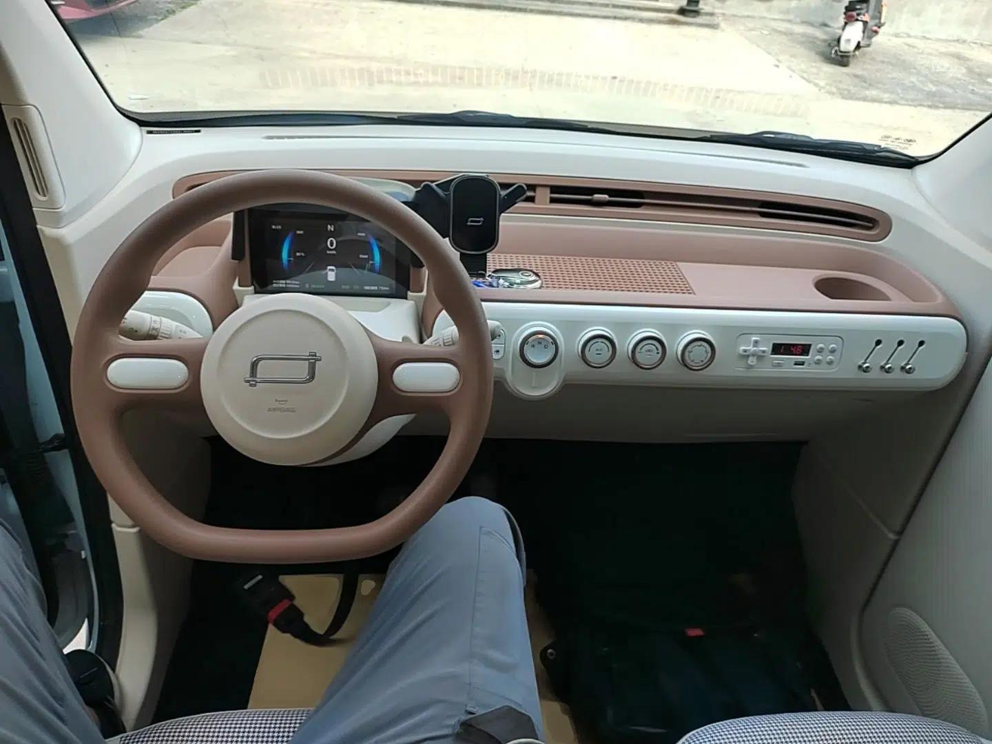 Bestune Pony 2025 222km Range Linglong Horse — миниатюра 13