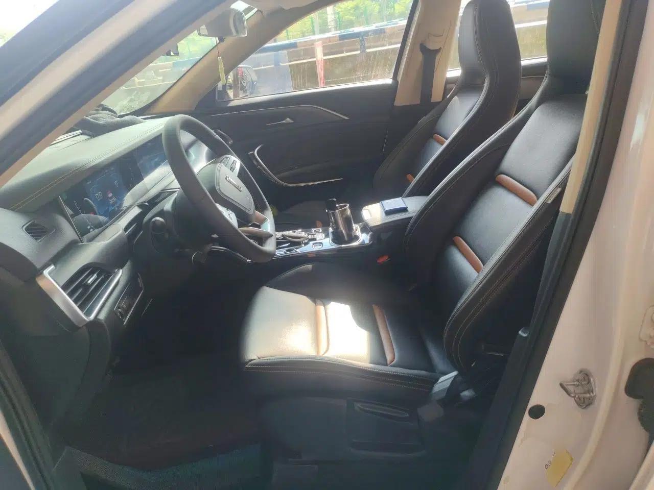 Bestune T77 2019 230 TID Automatic Luxury Version China VI Emission Standard — миниатюра 16