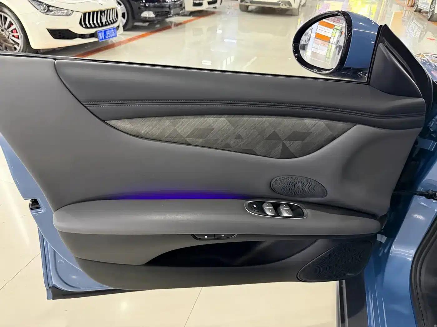 Zhiji L6 2024 Max Standard Edition — миниатюра 19