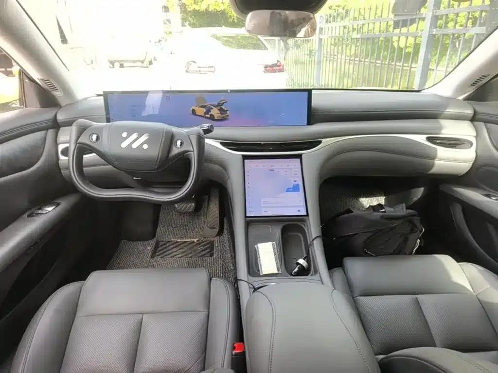 Zhiji L6 2024 Max Standard Edition — миниатюра 10