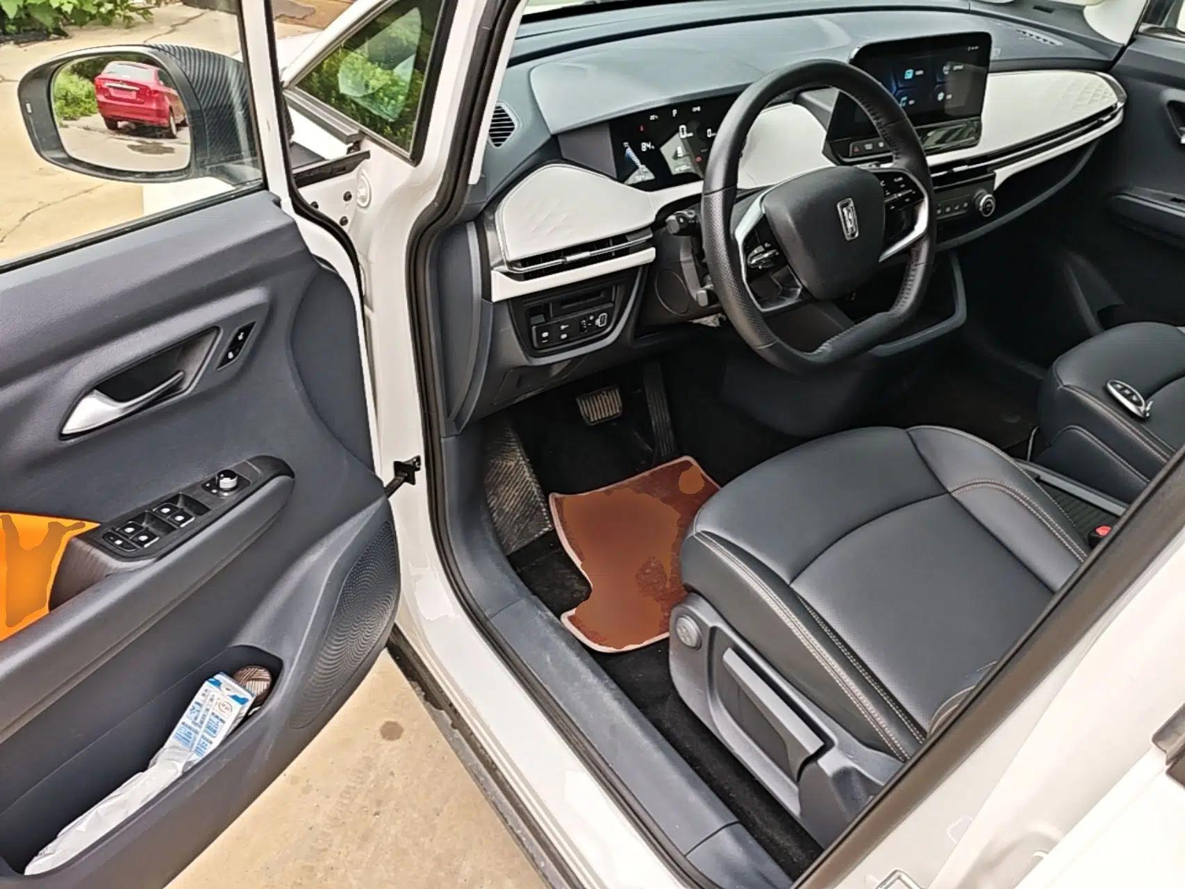 Bestune NAT 2023 PRO Comfort Travel Edition 425km — миниатюра 19