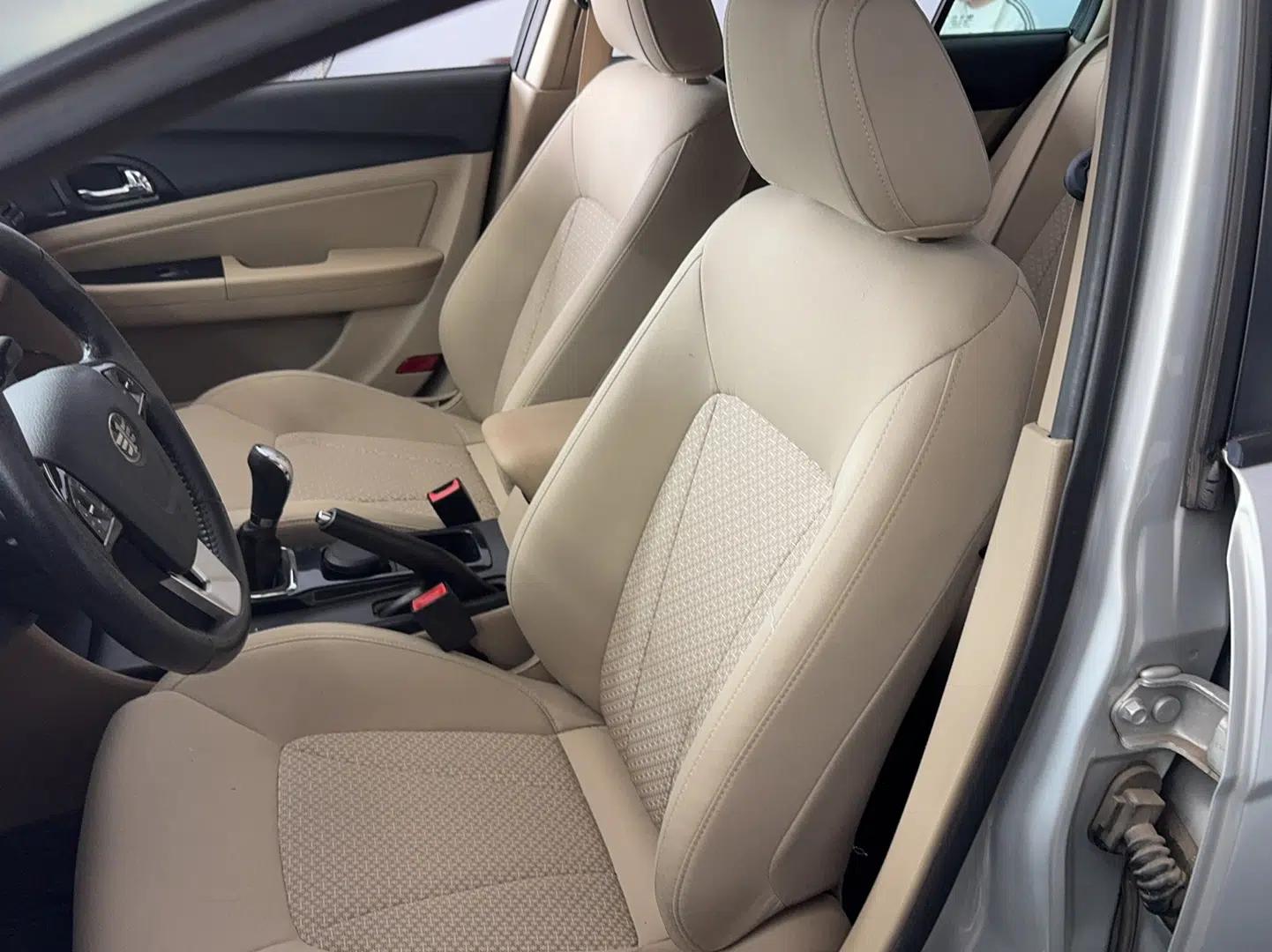 Bestune B50 2013 1.6L manual luxury version — миниатюра 14