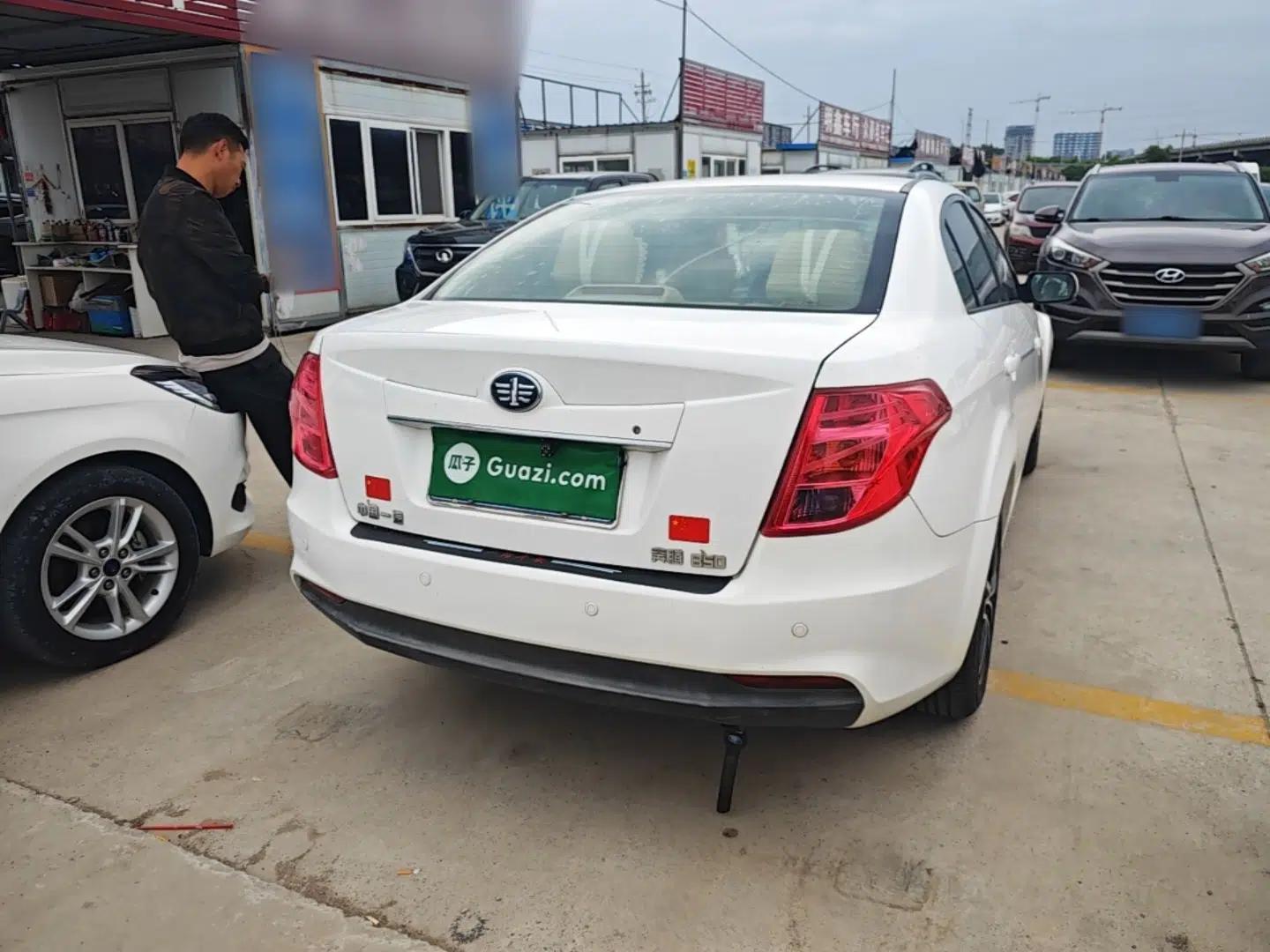 Bestune B50 2013 1.6L manual Comfort trim level — миниатюра 6