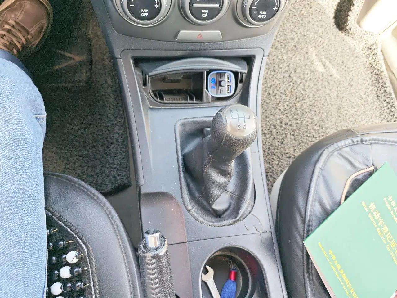 Bestune B50 2012 1.6L manual fashion version — миниатюра 15