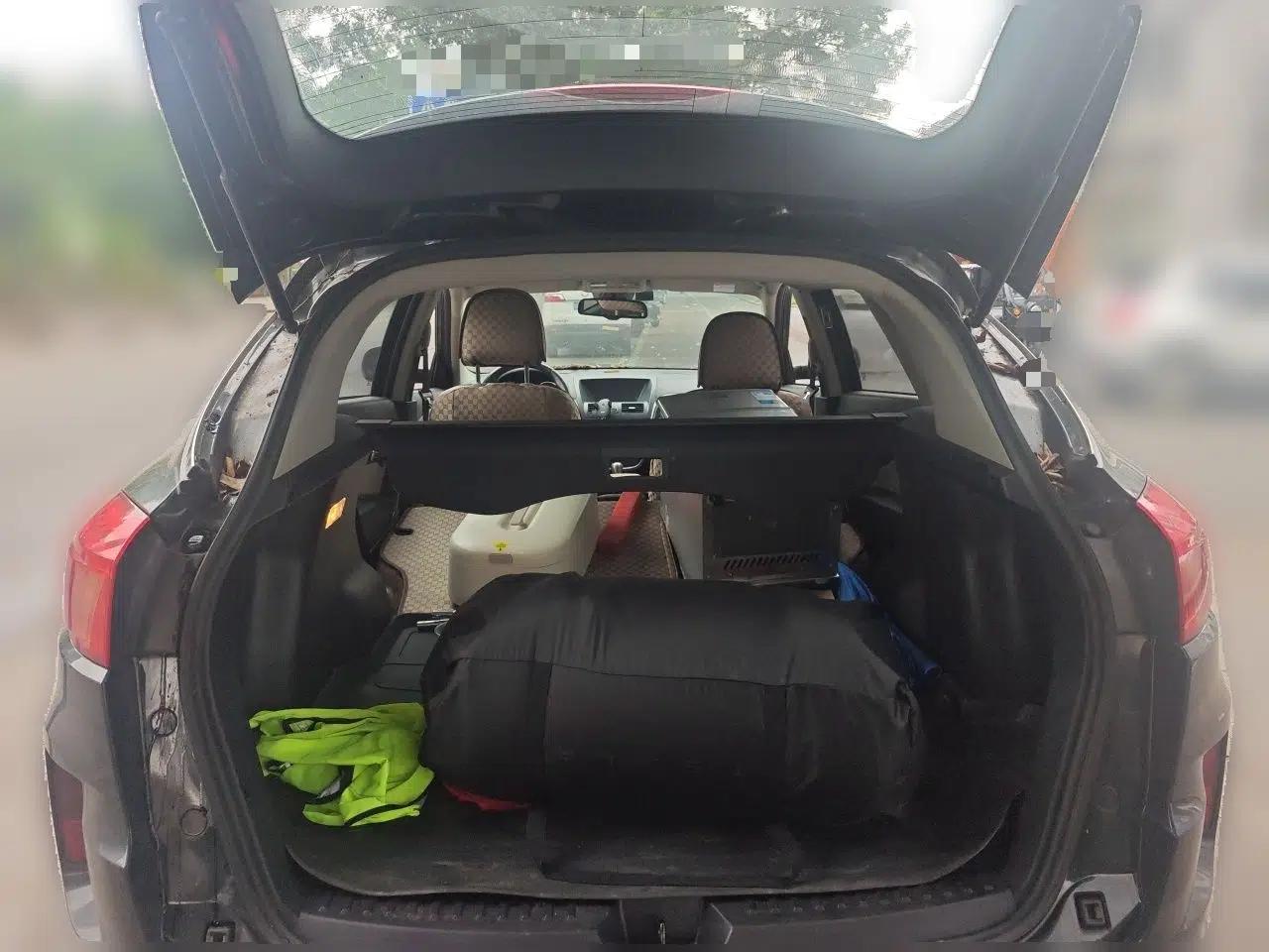 Bestune X80 2016 2.0L automatic Comfort trim level — миниатюра 20