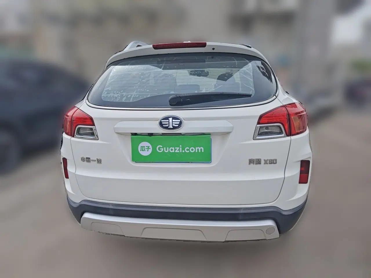 Bestune X80 2015 2.0L automatic luxury version — миниатюра 5